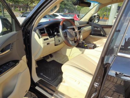 Selling Used 2017 Lexus LX 570 Jeep Full Options 3